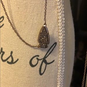 kendra scott necklace